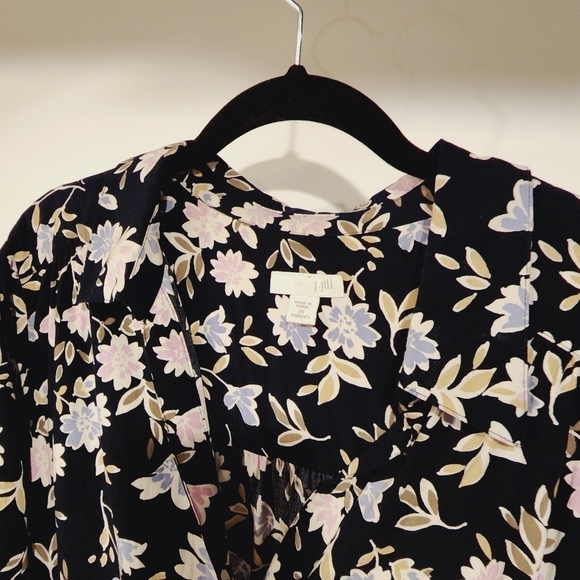 J. Jill Floral Button Front V-Neck Shirt 3/4 Sleeve Pastel Flower Print Rayon 2X - Picture 4 of 11